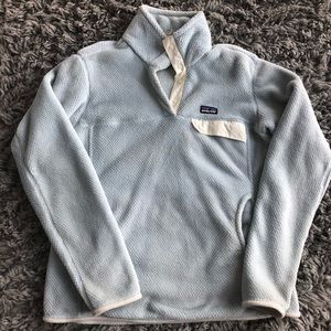 Women’s Patagonia 3/4 button baby blue fleece